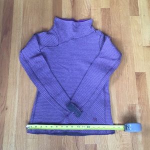 Mountain Hardware Fleece Lined Wool Sweater